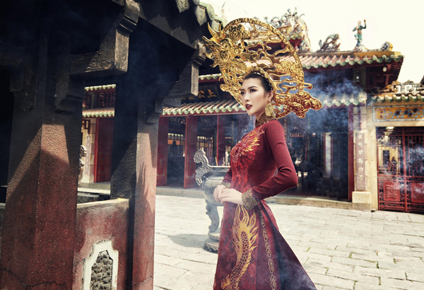 Hé lộ trang phục truyền thống của Tường Linh tại Hoa hậu Liên lục địa 