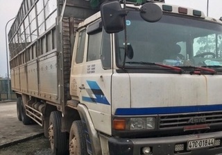 Hà Tĩnh: Tài xế xe tải phê ma túy, loạng choạng trên quốc lộ