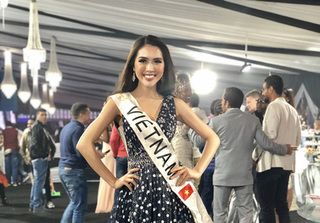 Tường Linh trở thành Hoa hậu được yêu thích nhất ở Miss Intercontinental 2017