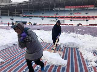 Mưa tuyết hoành hành, 90% trận chung kết U23 Châu Á bị hoãn