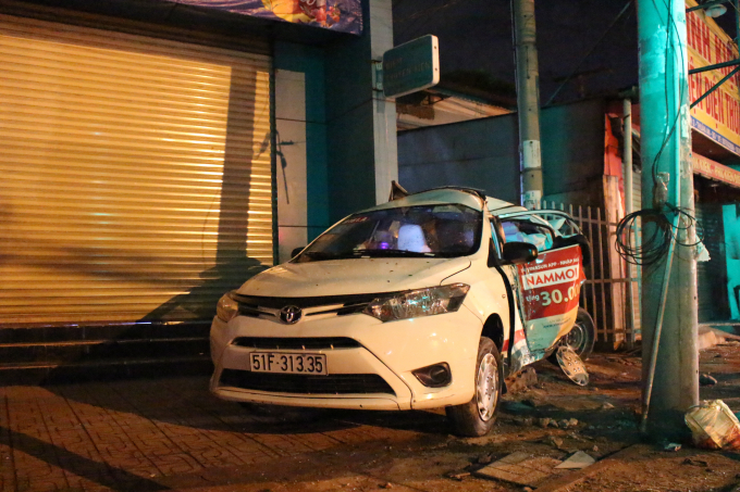 Bình Dương: Đỗ taxi trên vỉa hè để ngủ, tài xế bị tông chết