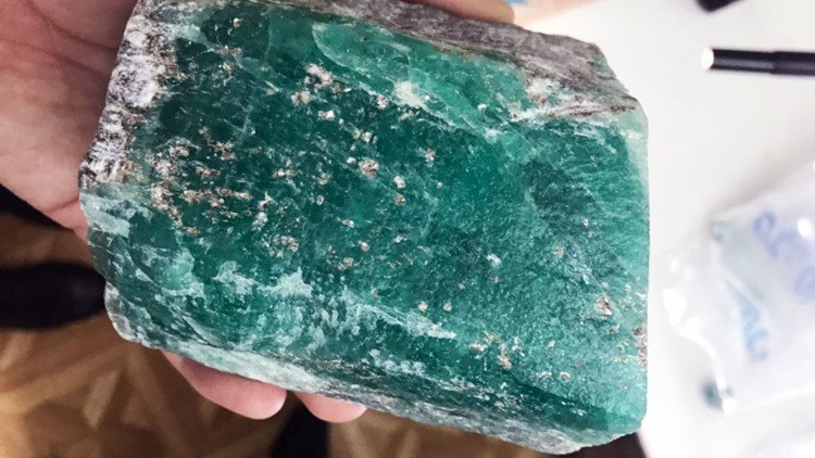 Ngọc lục bảo khổng lồ quý hiếm tại Nga vừa được tìm thấy