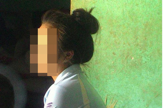Hòa Bình: Bắt khẩn cấp người bố đồi bại hiếp dâm con gái ruột 15 tuổi