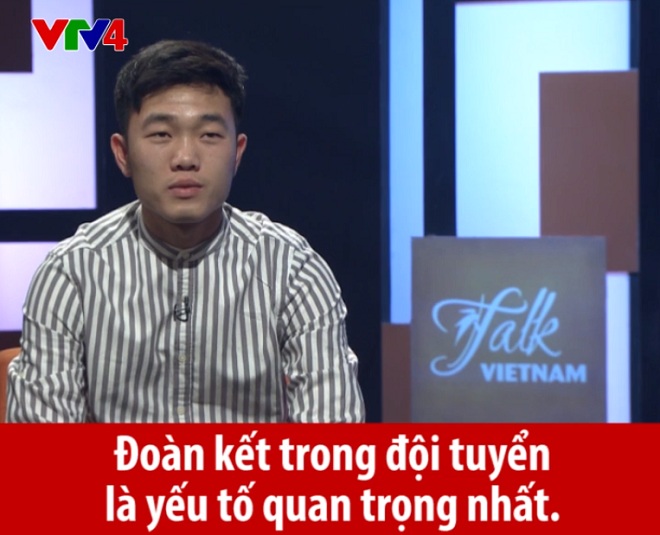 Đội trưởng U23 Việt Nam Xuân Trường nói xấu đồng đội bằng tiếng Anh trên VTV4
