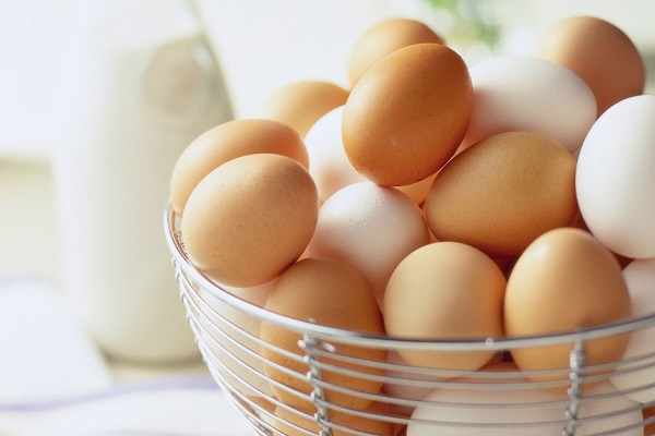 cách lựa chọn thực phẩm ngon trứng gà