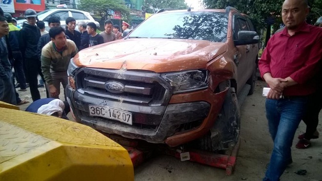 Đã xác minh được chủ nhân chiếc xe bán tải gây tai nạn nghiêm trọng ở TP Thanh Hóa