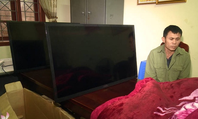 Nghệ An: Bắt đối tượng trộm 8 chiếc ti vi ở các trường mầm non 