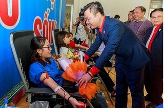 Khởi động Lễ hội Xuân hồng - chương trình hiến máu lớn nhất trong năm