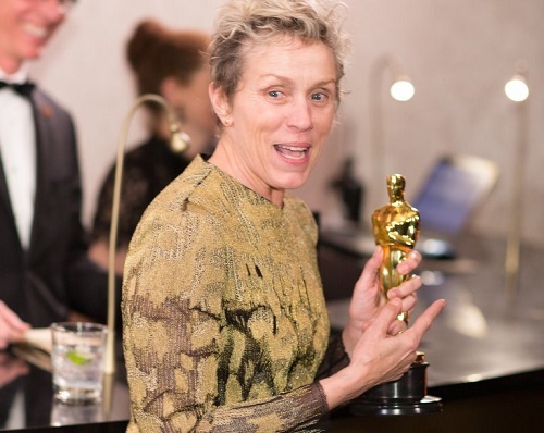 Nữ chính xuất sắc nhất Oscar 2018 bị đánh cắp tượng vàng