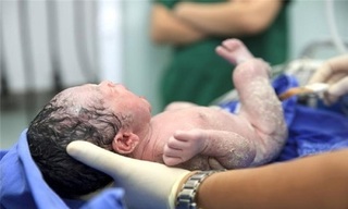 Bộ Y tế truy tìm bà mẹ ở Hưng Yên cổ vũ sinh con 'thuận tự nhiên'