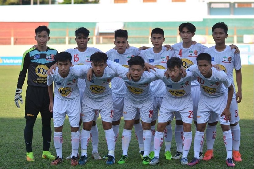 HLV Hoàng Anh Tuấn chưa hài lòng với U19 HAGL