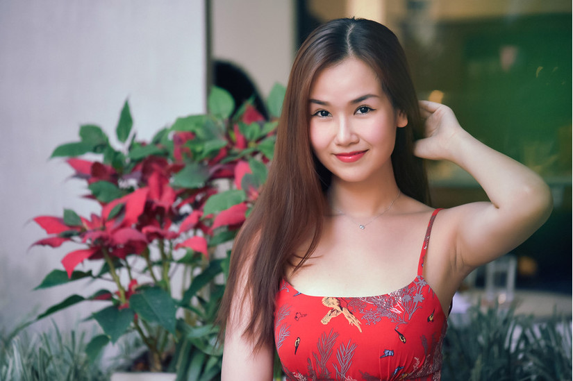 Hạ Trâm: Ở showbiz Việt, ai nói chưa bị gạ gẫm tình dục là dối trá