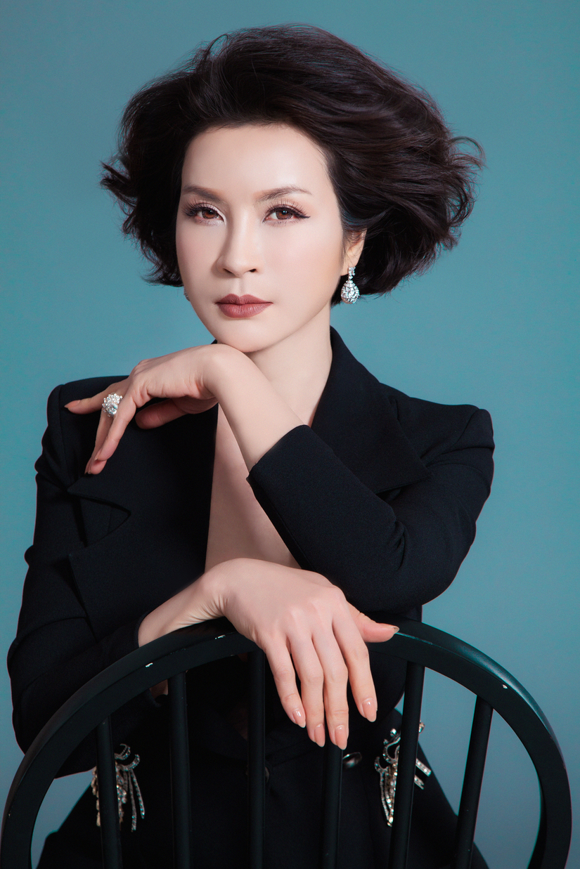 MC Thanh Mai chia sẻ bí quyết giữ gìn sắc đẹp ở tuổi 45