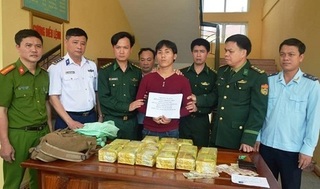 Bắt nhanh đối tượng người Lào mang 15kg ma túy đá vào Việt Nam