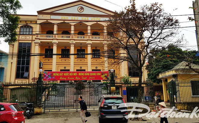 Giám đốc Kho bạc Nam Định mất chức sau khi đi lễ trong giờ hành chính