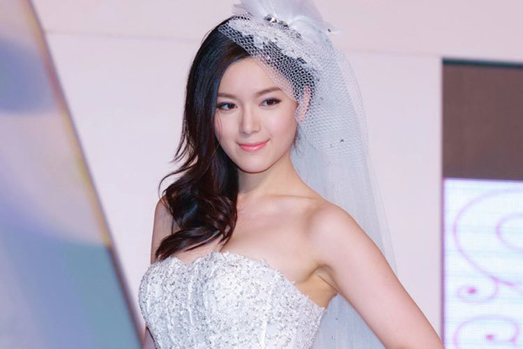 5 Hoa hậu Hồng Kông gây sốt khi quyết giữ trinh tiết khi yêu
