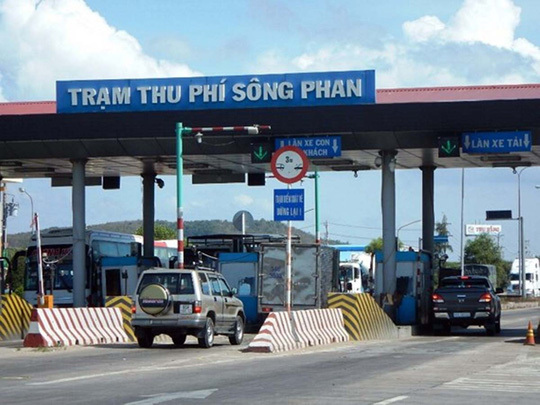 Dự án BOT cầu Đồng Nai thu phí tại trạm Sông Phan từ ngày 1-1-2009, đến ngày 1-7-2014 mới dừng Ảnh: LÊ TRƯỜNG