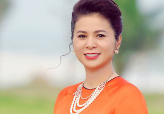 Vợ 'vua cafe Việt' Đặng Lê Nguyên Vũ là ai?