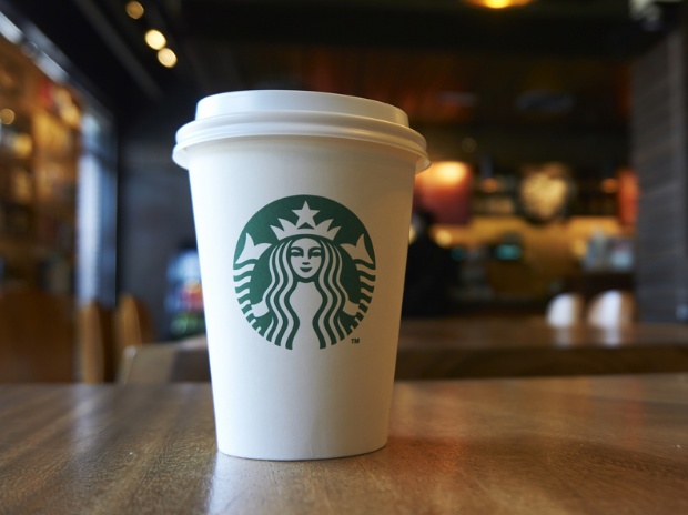Tòa buộc Starbucks phải dán nhãn cảnh báo ung thư