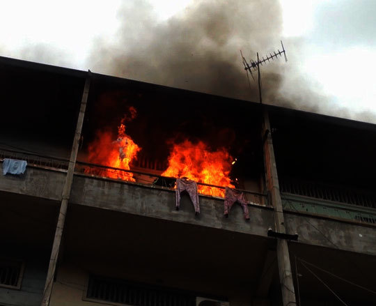 Quảng Ninh: Cháy nhà trong đêm, 4 người trong gia đình bị bỏng nặng