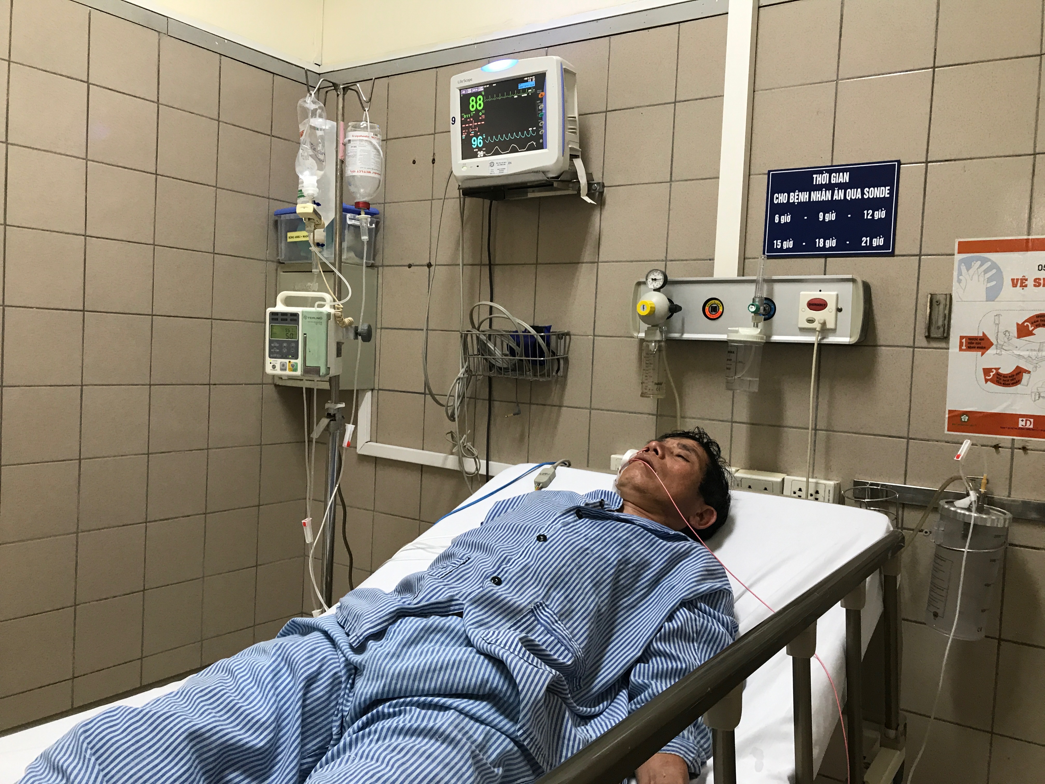 bệnh nhân ngộ độc nấm ở Hà Giang vẫn đang nguy kịch