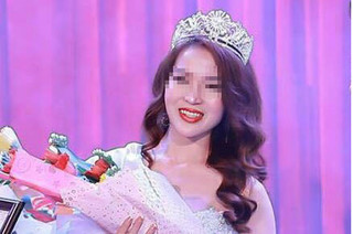 Tòa bất ngờ hoãn xử vụ hoa khôi diễn viên bán dâm 2.500 USD