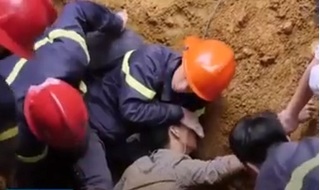 Clip: 200 cảnh sát tìm 3 người tử vong do sạt lở đất đá ở Lào Cai