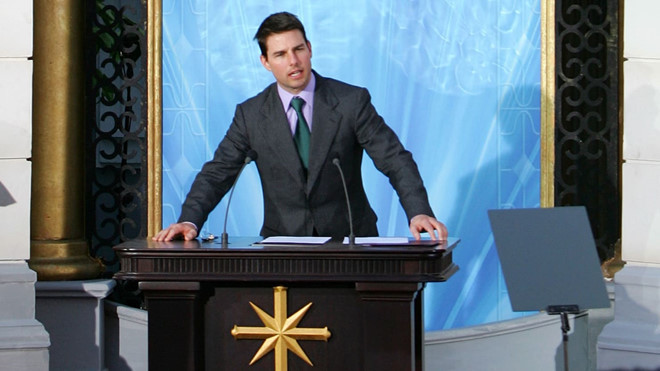 Tom Cruise và John Travolta ghen ghét nhau vì giáo phái bí ẩn