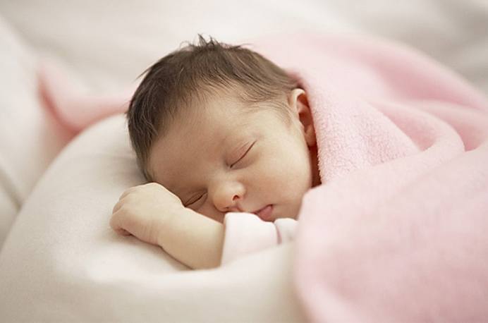 Giờ ngủ chuẩn của trẻ dưới 1 tuổi và mẹo giúp bé ngủ ngoan2