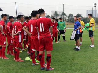 LĐBĐ Hàn Quốc bất ngờ trước sức mạnh của U19 Việt Nam