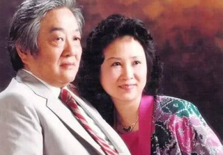 Tròn 80 tuổi, nữ sĩ Quỳnh Dao vẫn bị vạch trần quá khứ cướp chồng