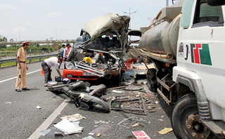 Ngày 30/4, cả nước xảy ra 36 vụ tai nạn giao thông làm chết 26 người