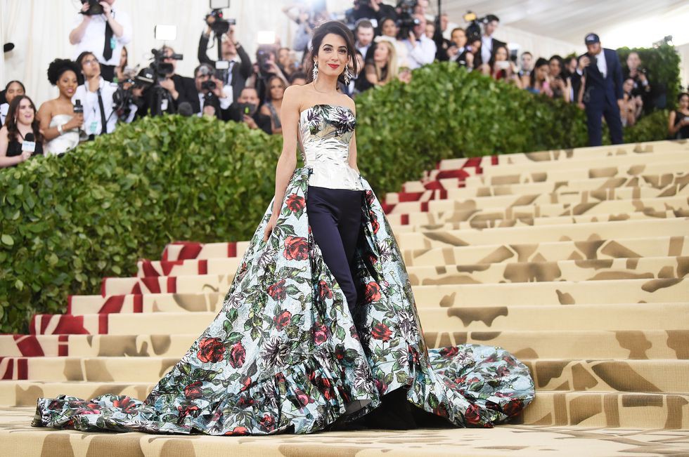 Met Gala, những bộ cánh xuất sắc tại Met Gala