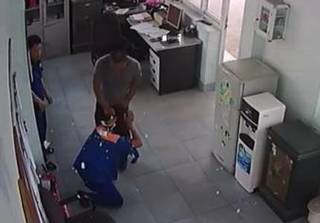 Quảng Ninh: Tạm giữ hình sự thanh niên đánh 2 nhân viên cây xăng