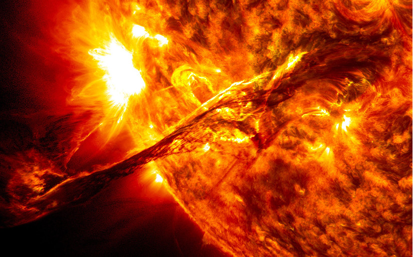 Mặt trời sẽ nuốt chửng Trái đất trong 5 tỷ năm tới