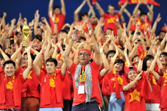Văn minh như bóng đá Việt Nam