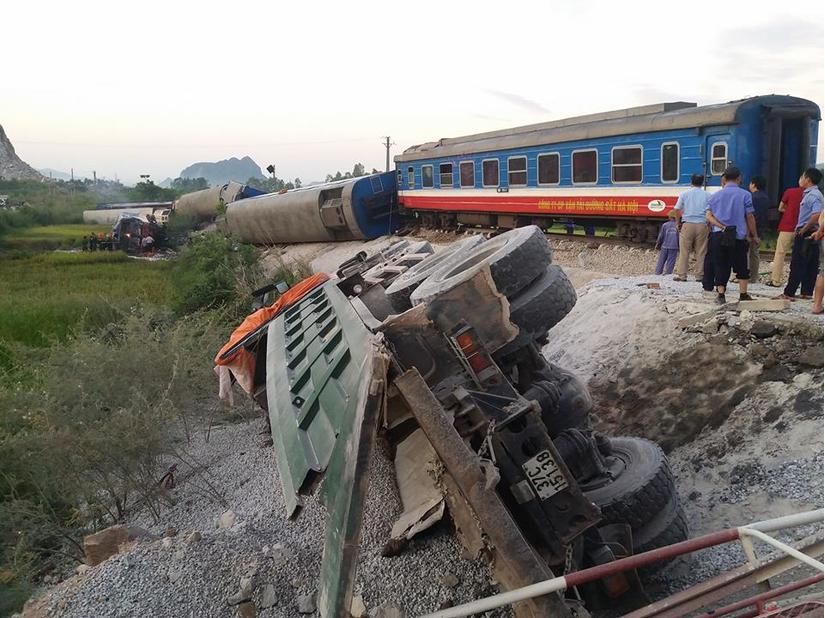 Tai nạn tàu hỏa kinh hoàng ở Thanh Hóa: Xác định danh tính các nạn nhân