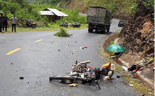 Lai Châu: Xe máy tông trực diện ô tô, 3 người thương vong