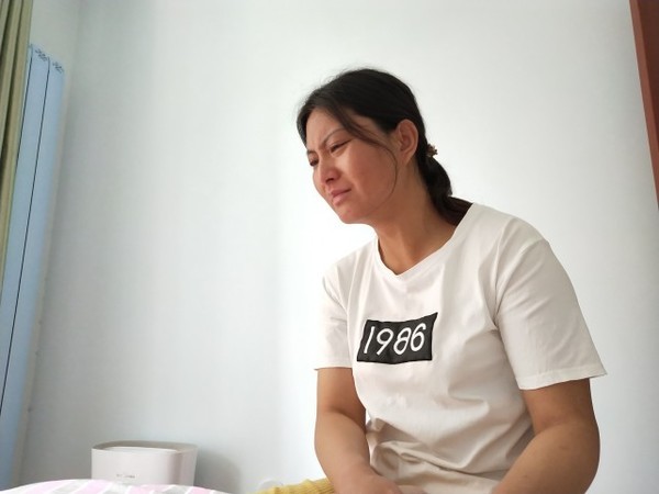 Người cha máu lạnh nhìn con chết dần