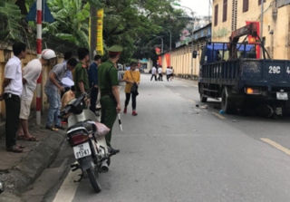 Lộ nguyên nhân tài xế lùi xe tải cán 3 mẹ con tử vong ở Hà Nội
