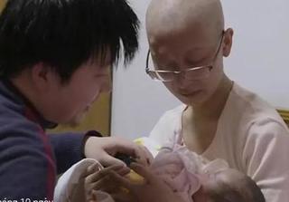 Bà mẹ gắng gượng từng hơi thở cuối để sinh con rồi ra đi mãi khiến triệu người khóc nghẹn