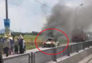 Quảng Ninh: Ô tô bất ngờ bùng cháy dữ dội trên quốc lộ