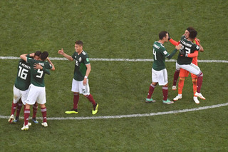 Hàng loạt kỷ lục được lập nên sau trận Đức 0-1 Mexico