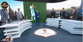 Truyền hình Argentina bị 'la ó' vì dành 1 phút mặc niệm sau trận thua của đội nhà