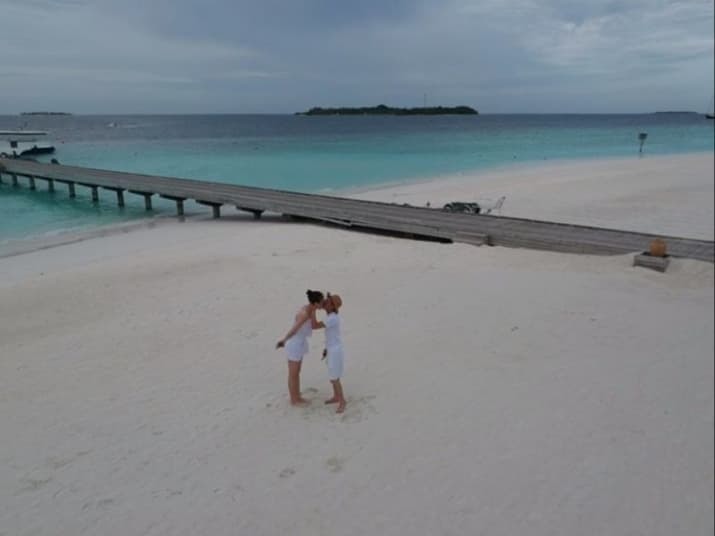 Cường Đô la - Đàm Thu Trang bị nghi chụp ảnh cưới ở Maldives?