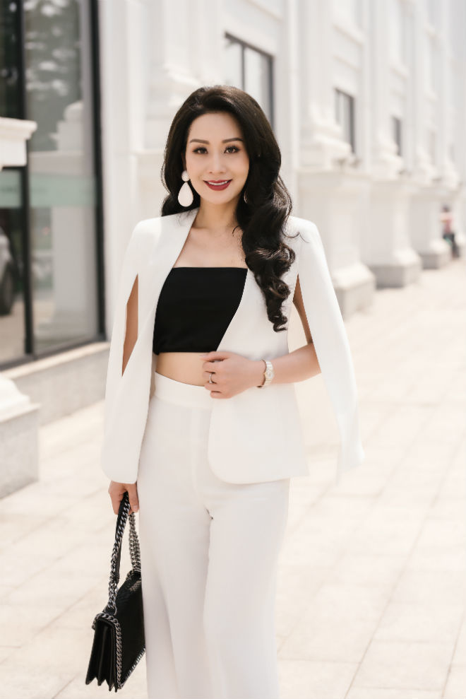 Loan Vũ đăng quang Hoa hậu doanh nhân người Việt Liên lục địa