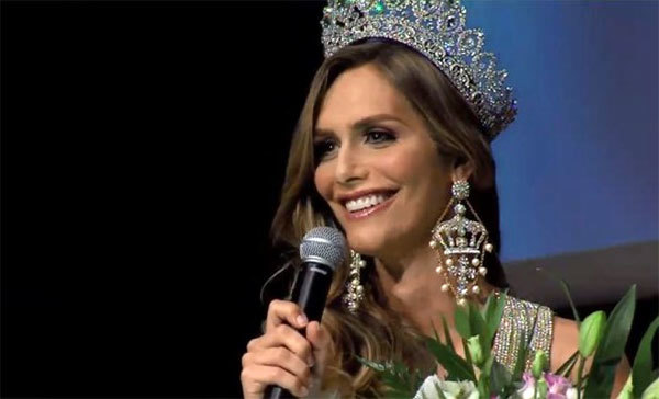 Ngắm đường cong quyến rũ của người đẹp chuyển giới đăng quang Hoa hậu Hoàn vũ Tây Ban Nha 2018