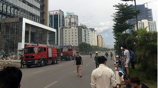 Hà Nội: Cháy tại tòa nhà 28 tầng của Cục Viễn thông