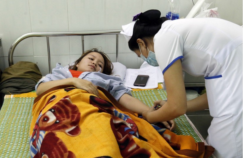 Người đánh nữ giáo viên thủng màng nhĩ ở Quảng Nam đưa 3 triệu, mong rút đơn tố cáo