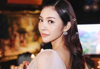 Thiên Hương hóa công chúa trong buổi tiệc mừng sinh nhật tuổi 22